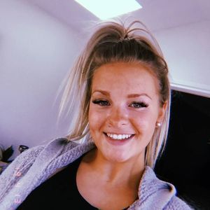 Meet your Posher, Claire